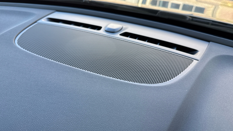 Volvo XC40 2.0 B4P Plus Dark 5dr Auto Petrol Estate